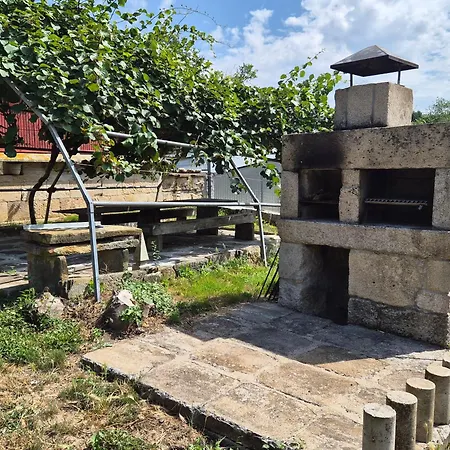 A Lenda Da Meiga Сasa de vacaciones Sarria